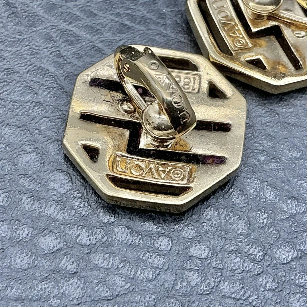 Vintage Avon Earrings Gold Tone Octagon Stud Womens Rhinestone Clip‎ On Jewelry